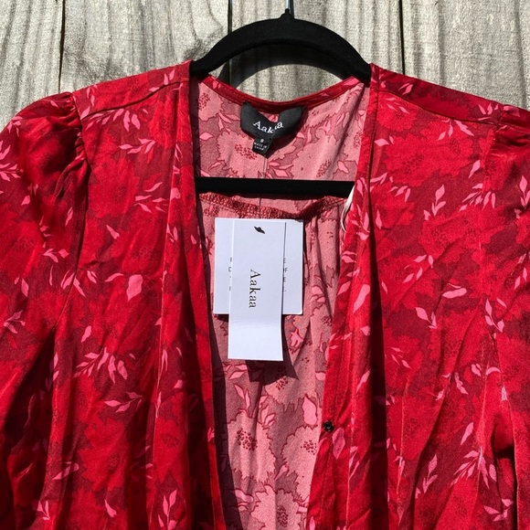 Aakaa Red Floral Maxi Cover Up NWT - Picture 3 of 11